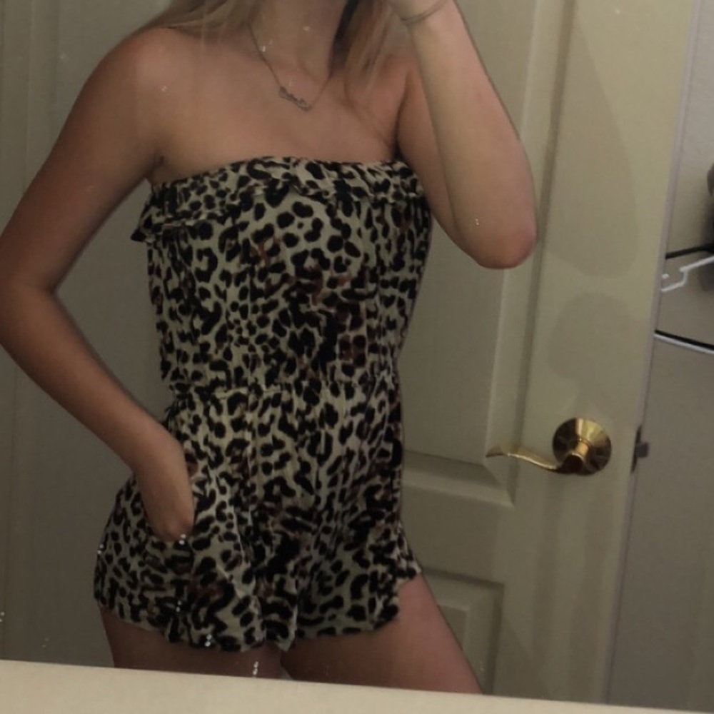 Cheetah print strapless romper